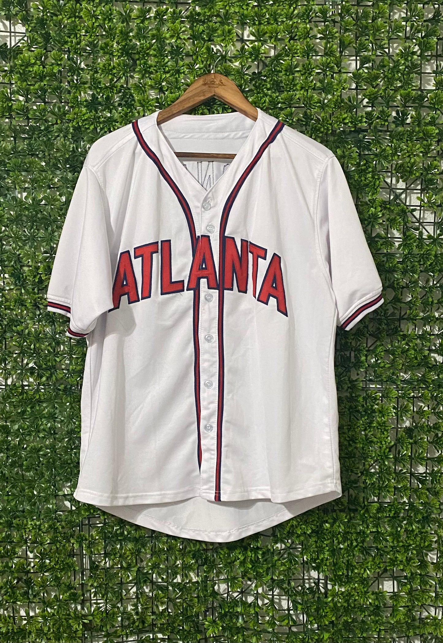 Vintage MLB Atlanta #10 Jones Jersey